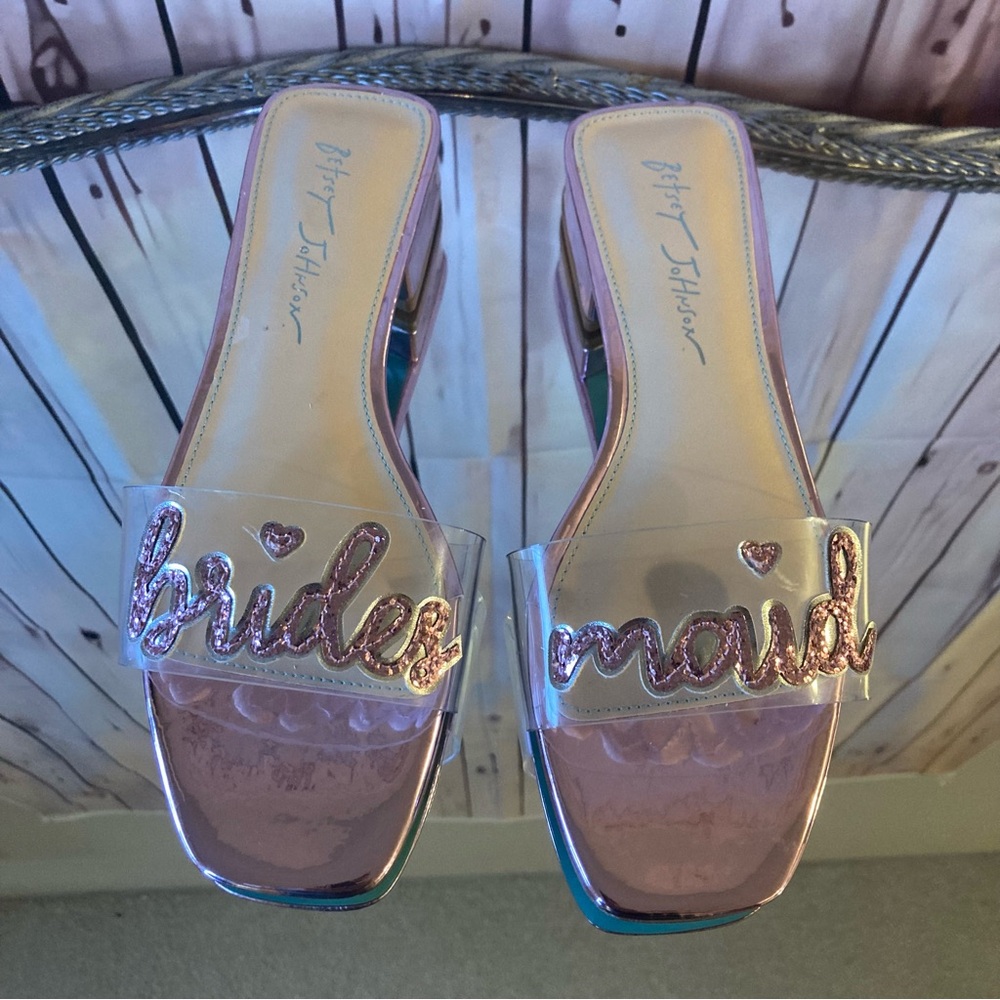 BETSEY JOHNSON PINK SANDALS